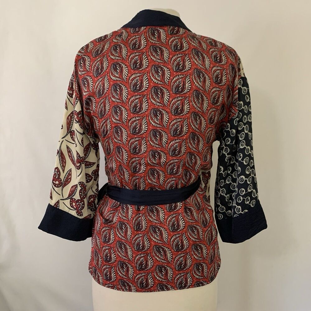 Anthropologie Meadow Rue Blouse Size S Navy Red Floral Wrap Kimono Style Boho - Picture 4 of 9